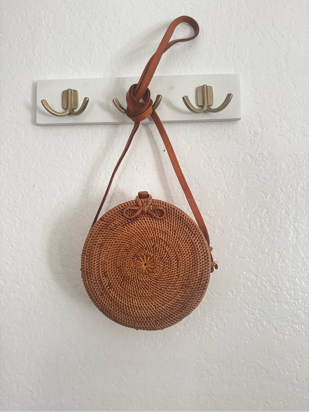31 Bits Round Woven Rattan Crossbody Bag Brown Boho Bali